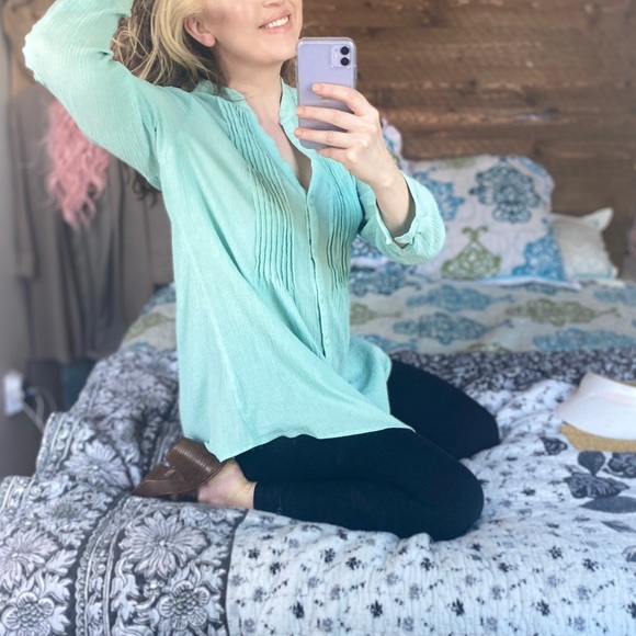 30-50% OFF BUNDLES! Soft surroundings blouse tunic button-down shirtdress shirt - Picture 15 of 16